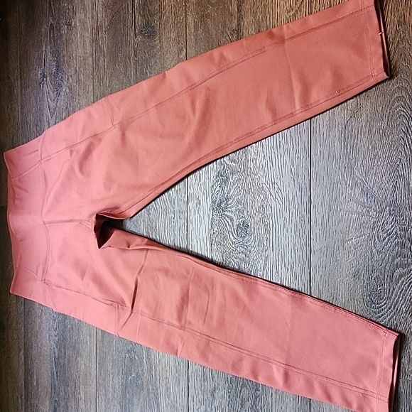 Girlfriend Collective Terra Compressive Pocket Legging Size Small Peach/… - Picture 6 of 7